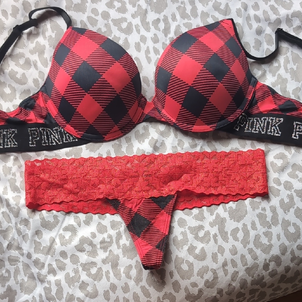PINK Victoria's Secret Red and Black Checkered Bra Set